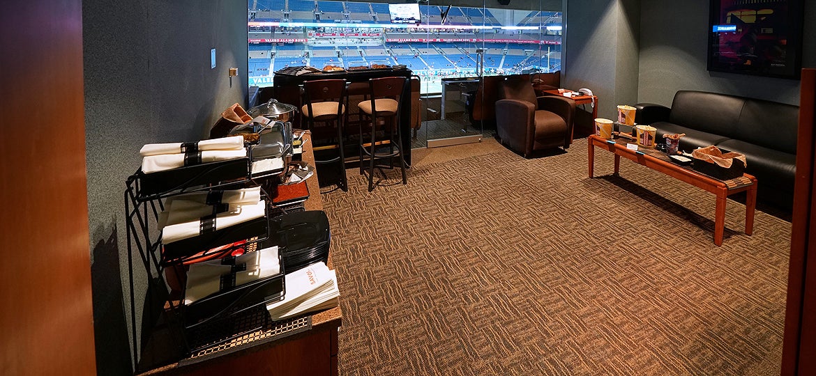 Suite Rentals, Tickets